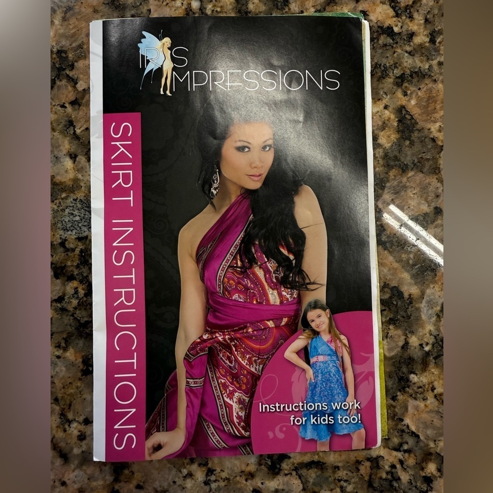 ✨ Iris Impressions Reversible Wrap Skirt Dress– Green & Pink Boho Silk Blend OS